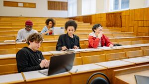 Berufsorientierung mit echten Daten: Wie Schulen die Jobbörse der Bundesagentur im Unterricht nutzen können